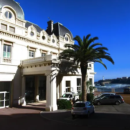 Au Coeur De La Ville Avec Vue Imprenable Sur La Mer Apartment *
